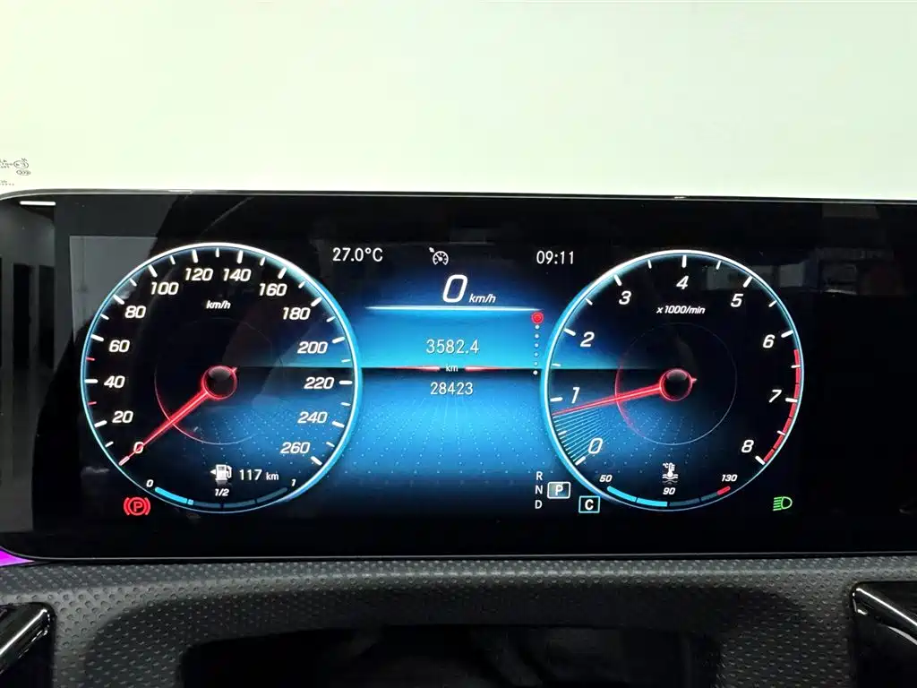 Mercedes-Benz A-Class 2021 A 200 L Sport Sedan Fashion Edition фото 23