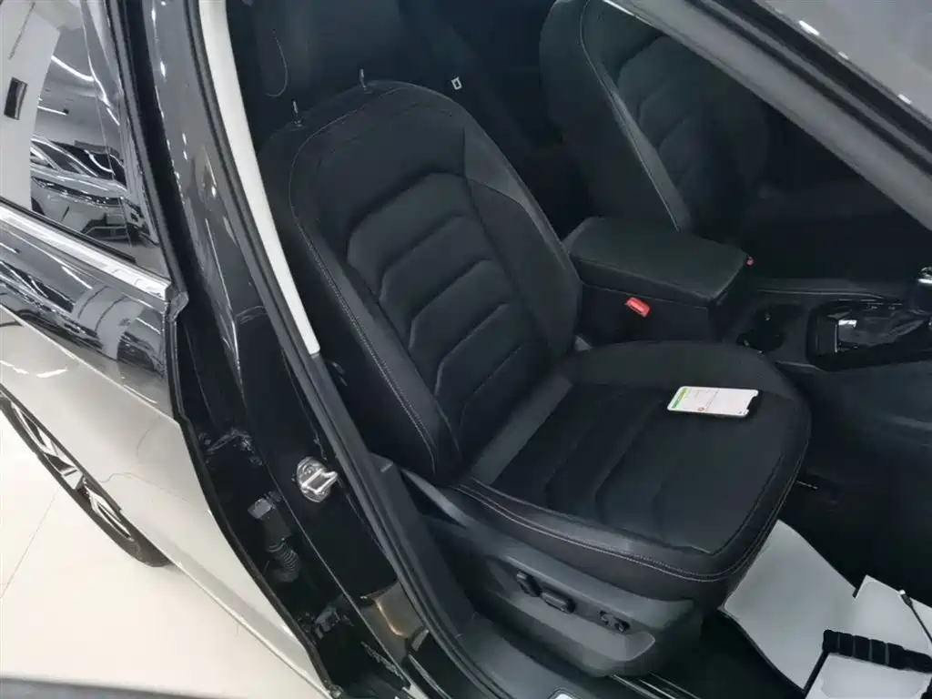 Volkswagen Tayron 2019 Expedition 280TSI 2WD Luxury (China VI) фото 20
