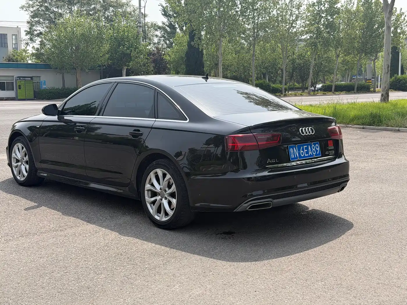 Audi A6L 2018 30th Anniversary 35 TFSI Fashion фото 3