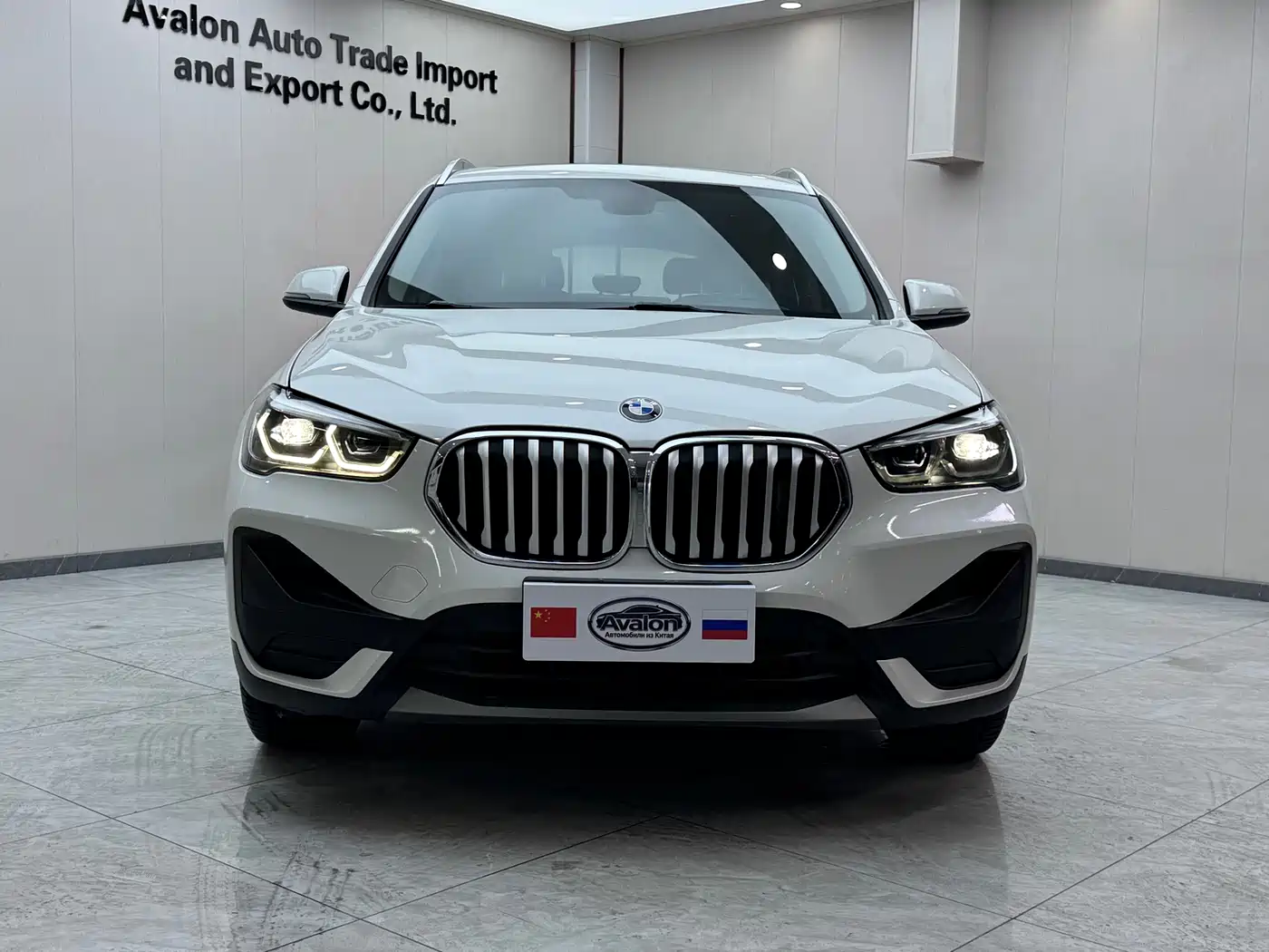 BMW X1 2021 sDrive20Li Fashion фото 2