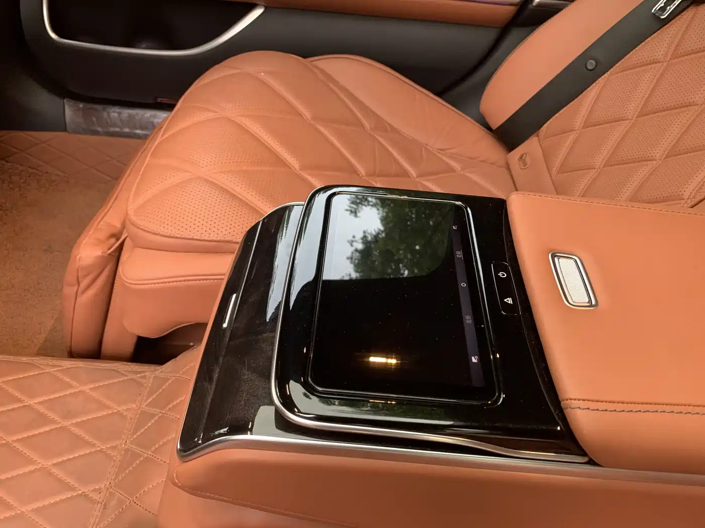 Mercedes-Benz Maybach S-Class 2024 S 480 4MATIC фото 7