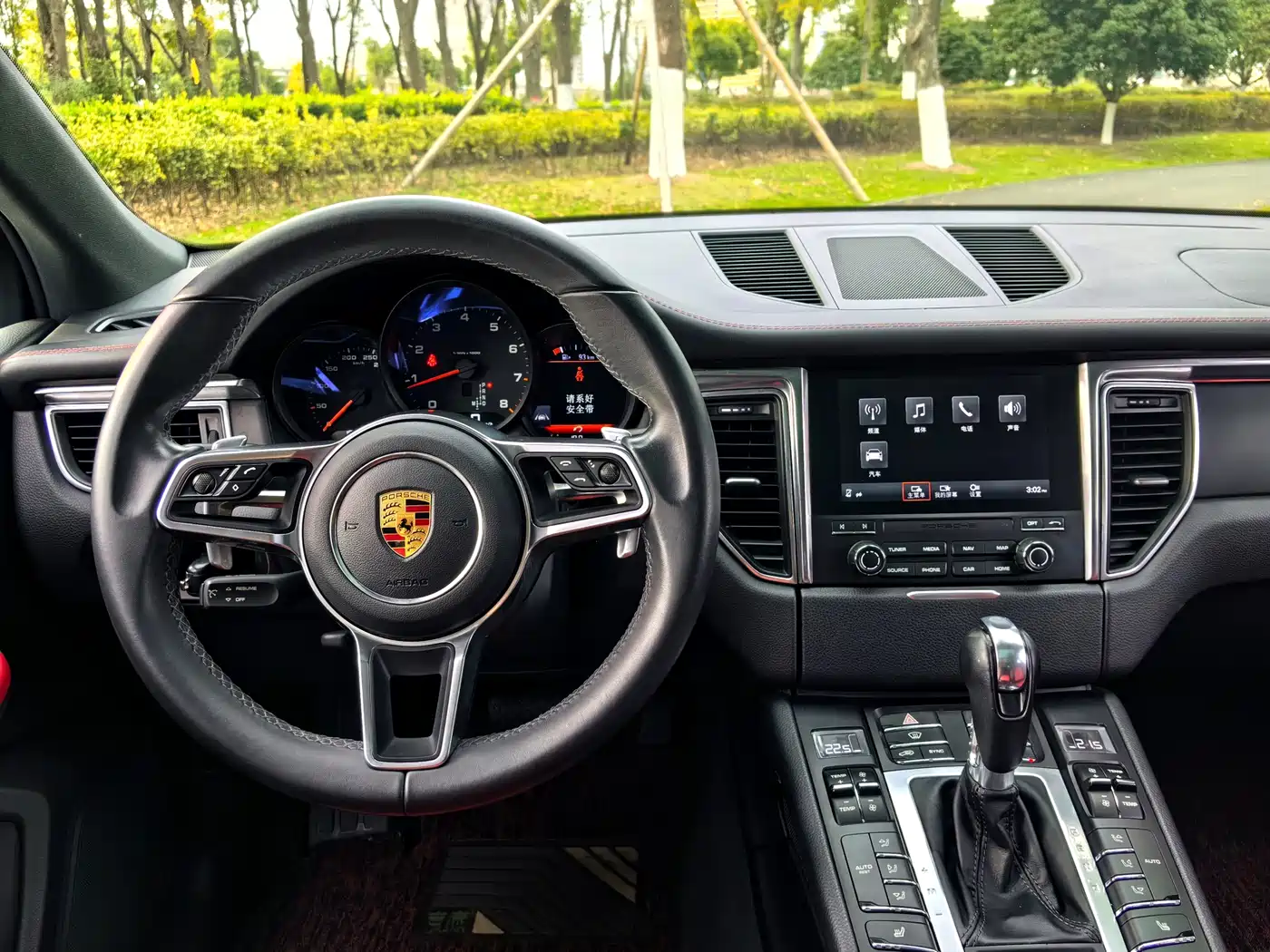 Porsche Macan 2017 Macan 2.0T фото 10