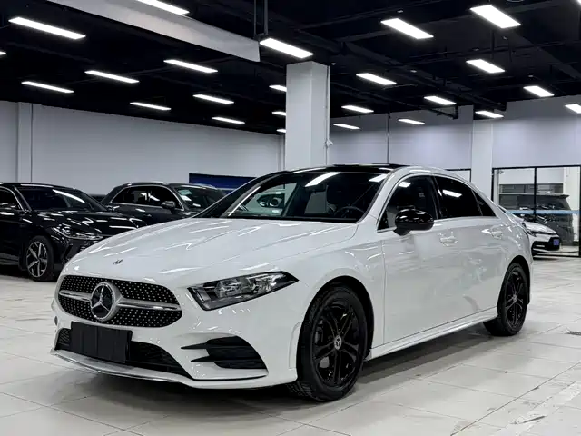 MERCEDES-BENZ A CLASS