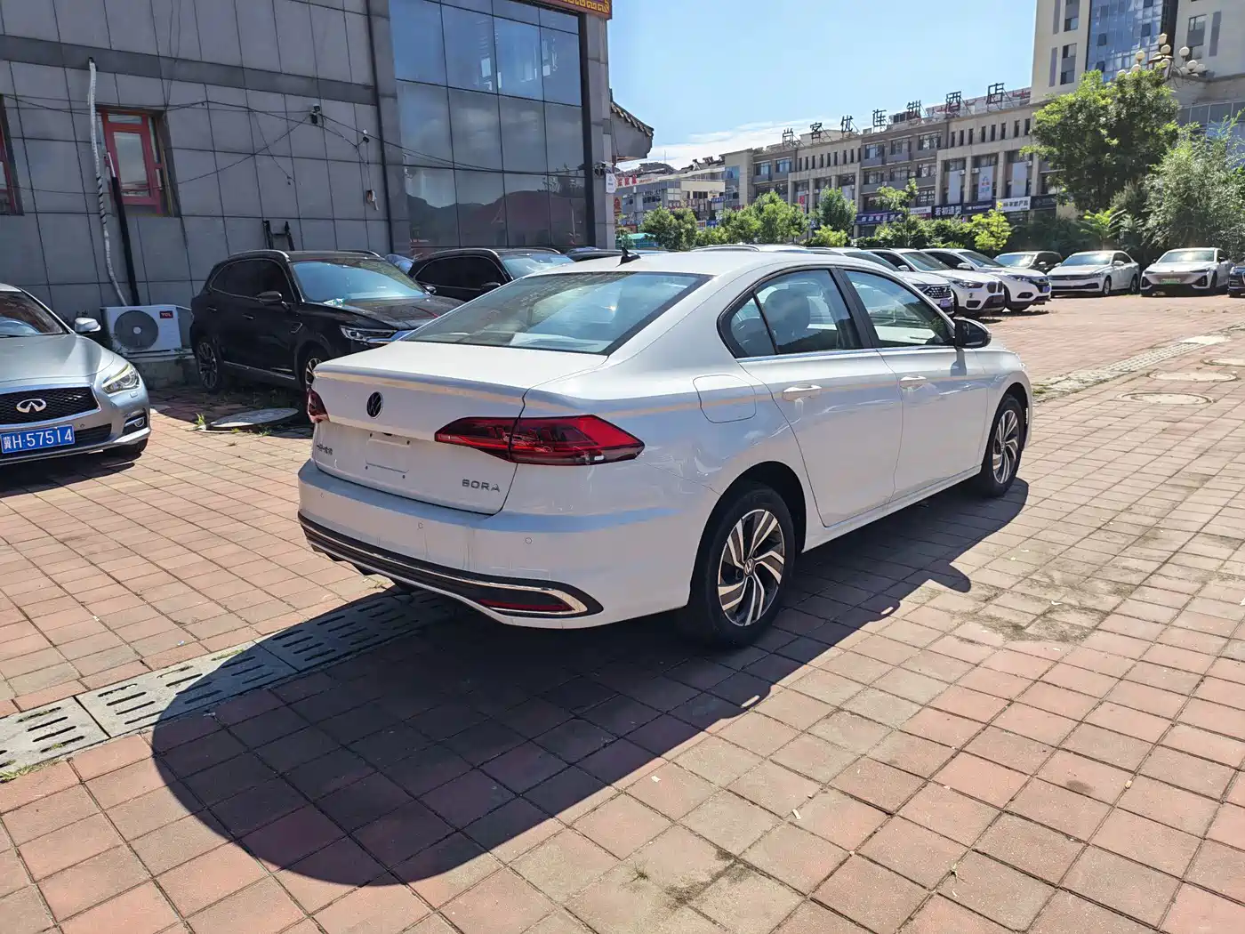 Volkswagen Bora 2026 2025 200TSI DSG Joy Ride Navigation Edition