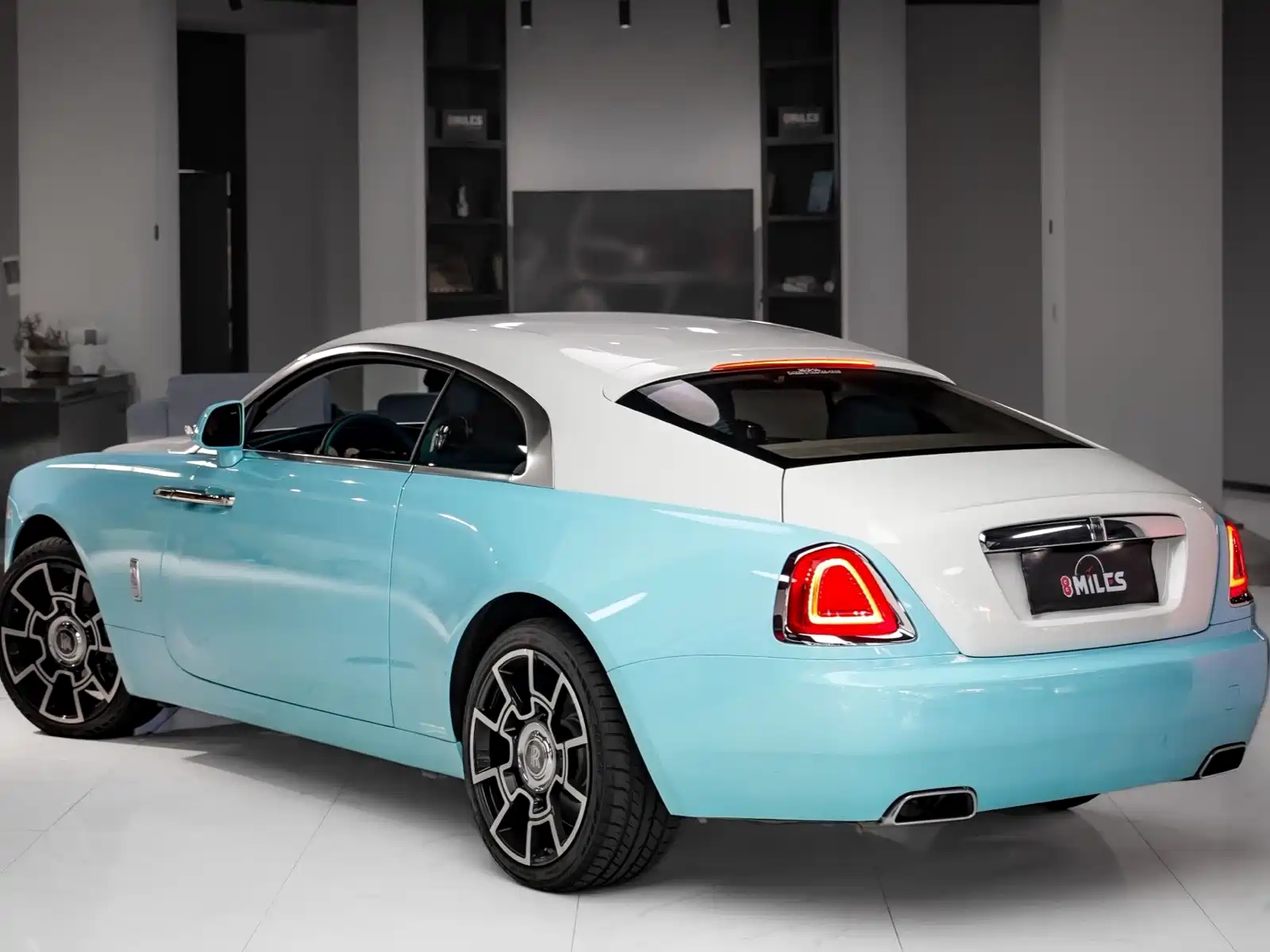 Фото 4 - Rolls-Royce Wraith