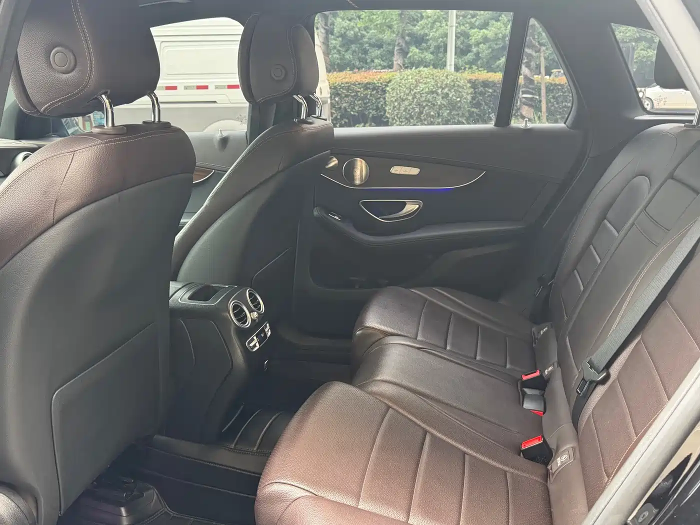 Mercedes-Benz GLC 2021 GLC 300 L 4MATIC Sporty фото 8