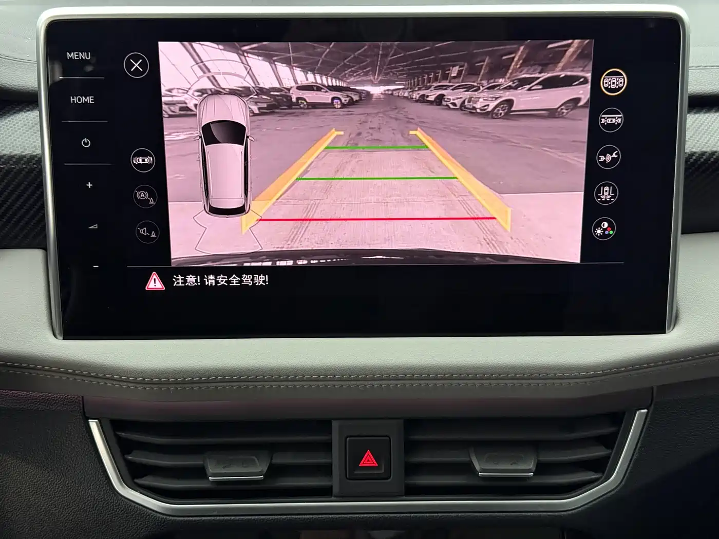 Volkswagen Tayron 2023 280TSI 2WD Luxury Plus Advanced Edition фото 17