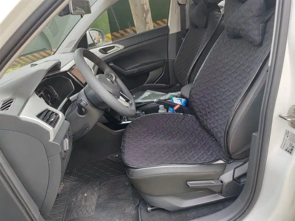 Volkswagen Tanying 2021 1.5L Automatic Smart Connect Edition фото 11