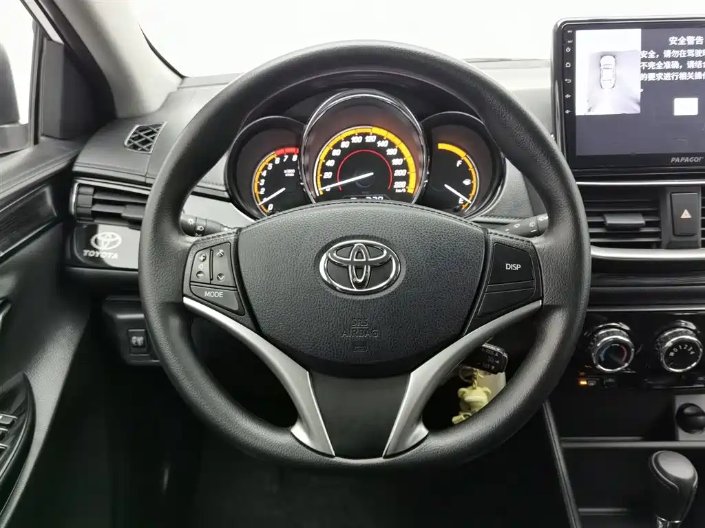 TOYOTA YARIS L ZHIXUAN