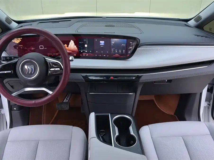 Buick GL8 2025 Land Honor Premium Edition фото 6