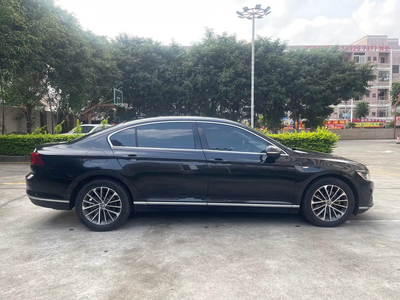 Volkswagen Magotan 2020 330TSI DSG Premium фото 8