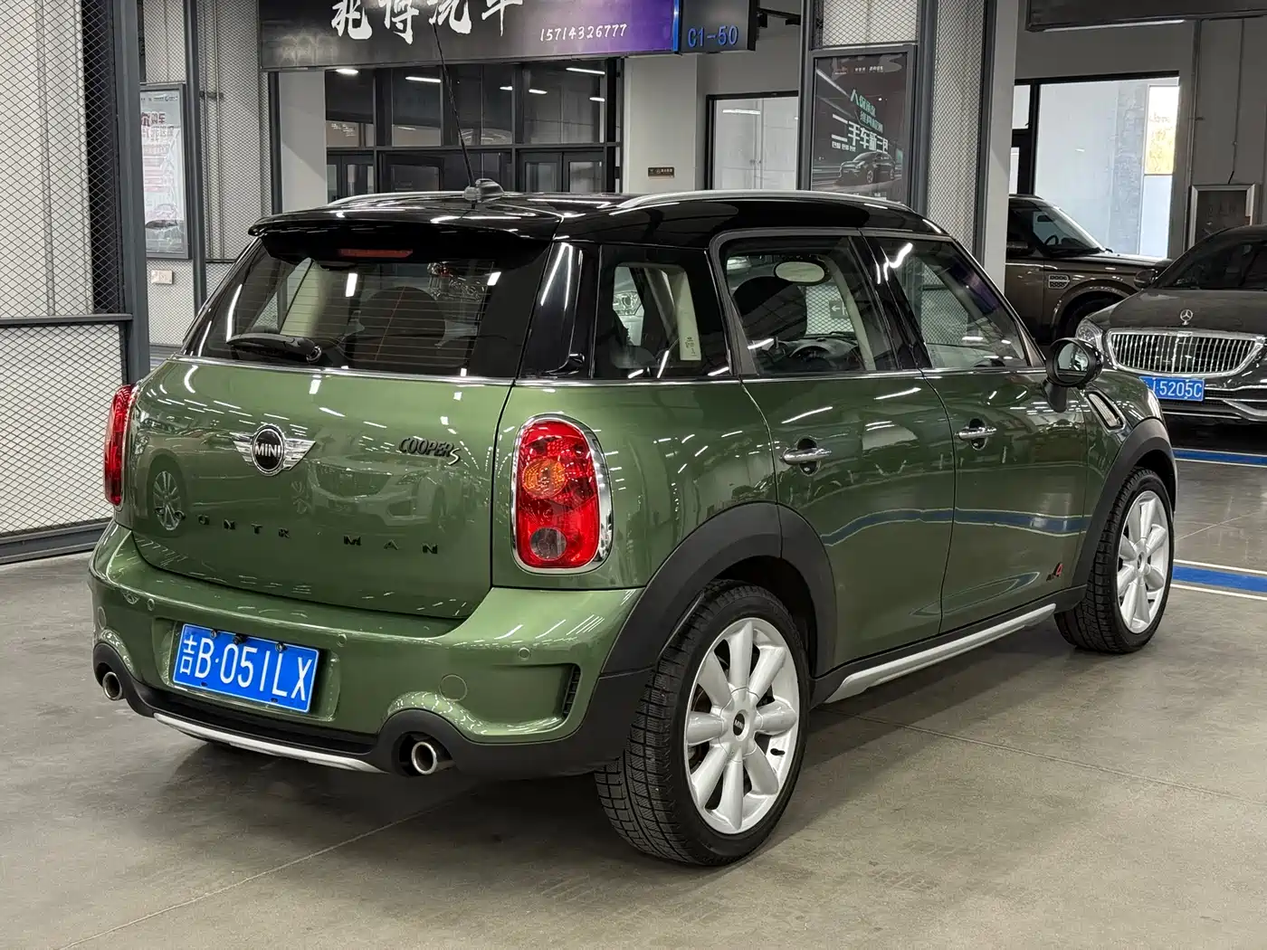 MINI COUNTRYMAN