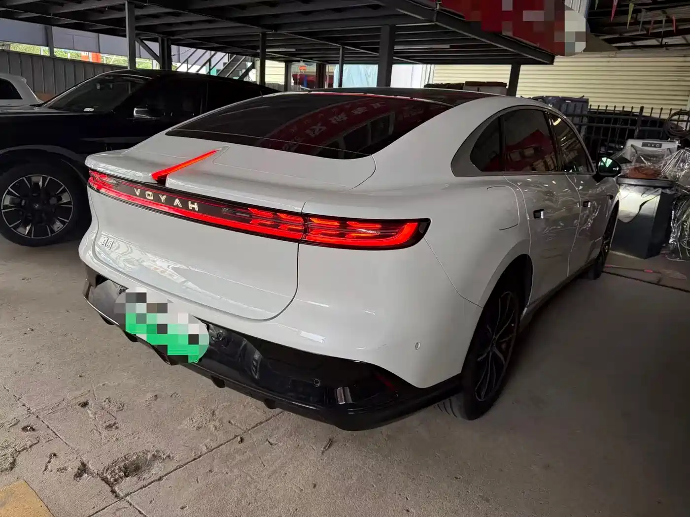 Voyah Auto VOYAH Zhuiguang 2024 PHEV AWD Ultra Long Range Flagship фото 10