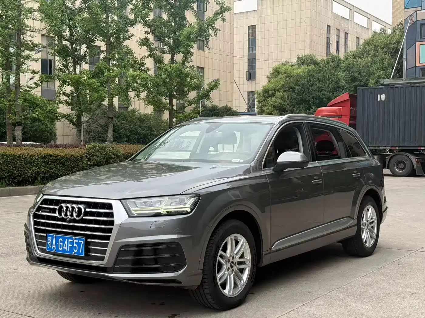Audi Q7 2016 40 TFSI S line Sport