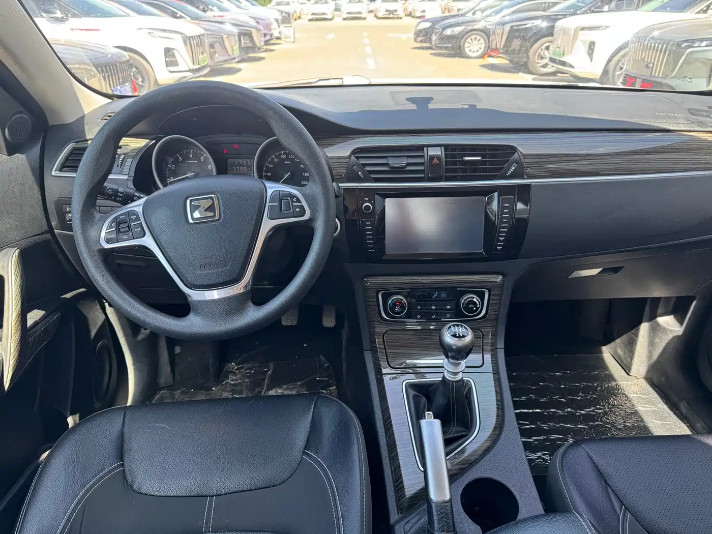 Фото 8 - Zotye T600