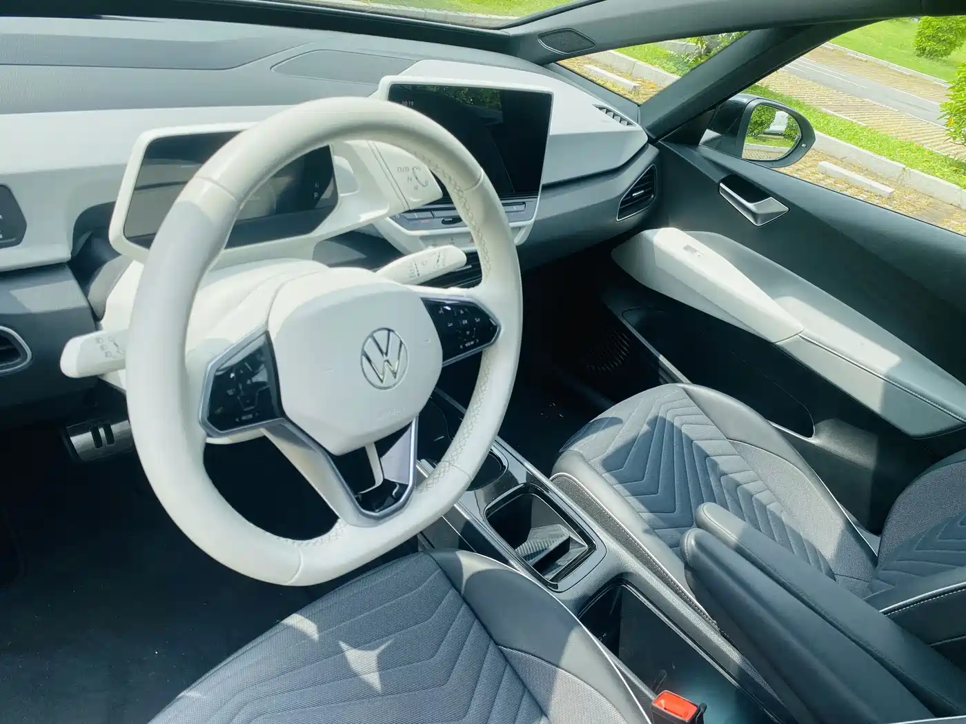 Volkswagen ID.3 2023 Pure Smart Edition фото 10