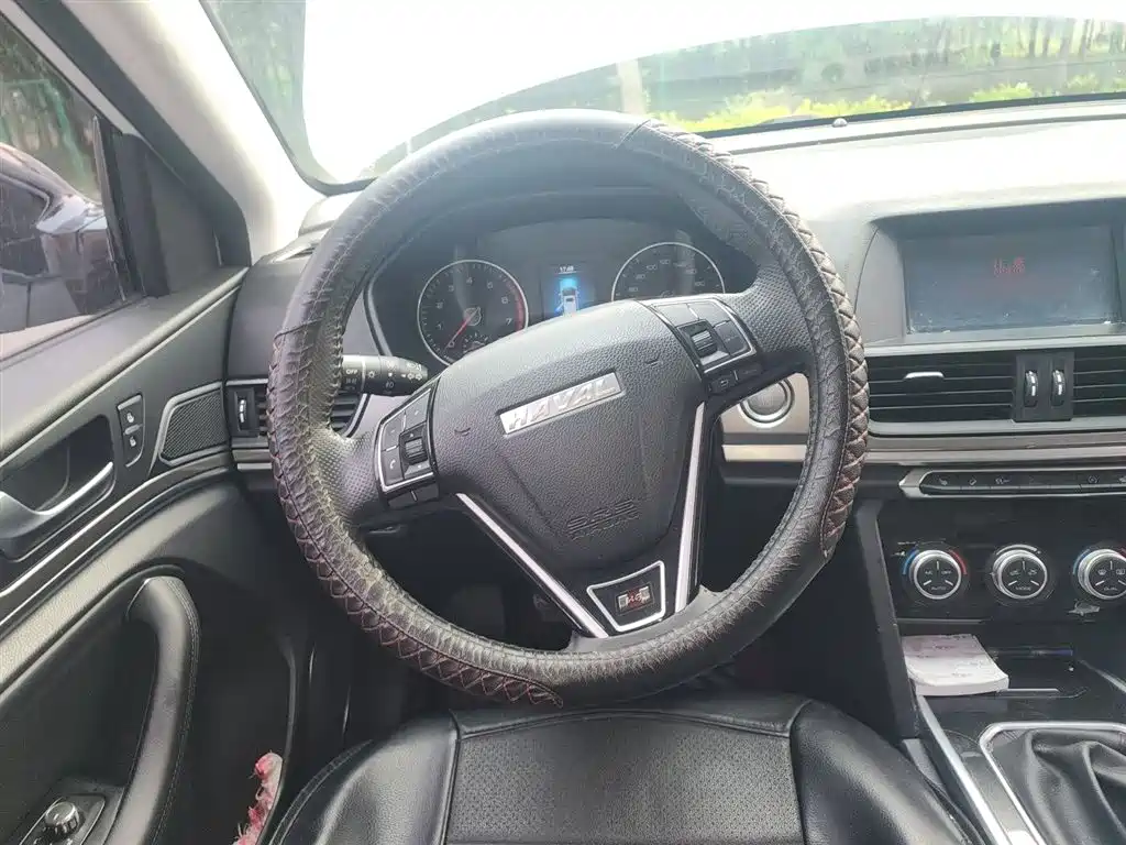 Haval H6 2018 Red Label Sport 1.5T Manual 2WD Elite фото 3