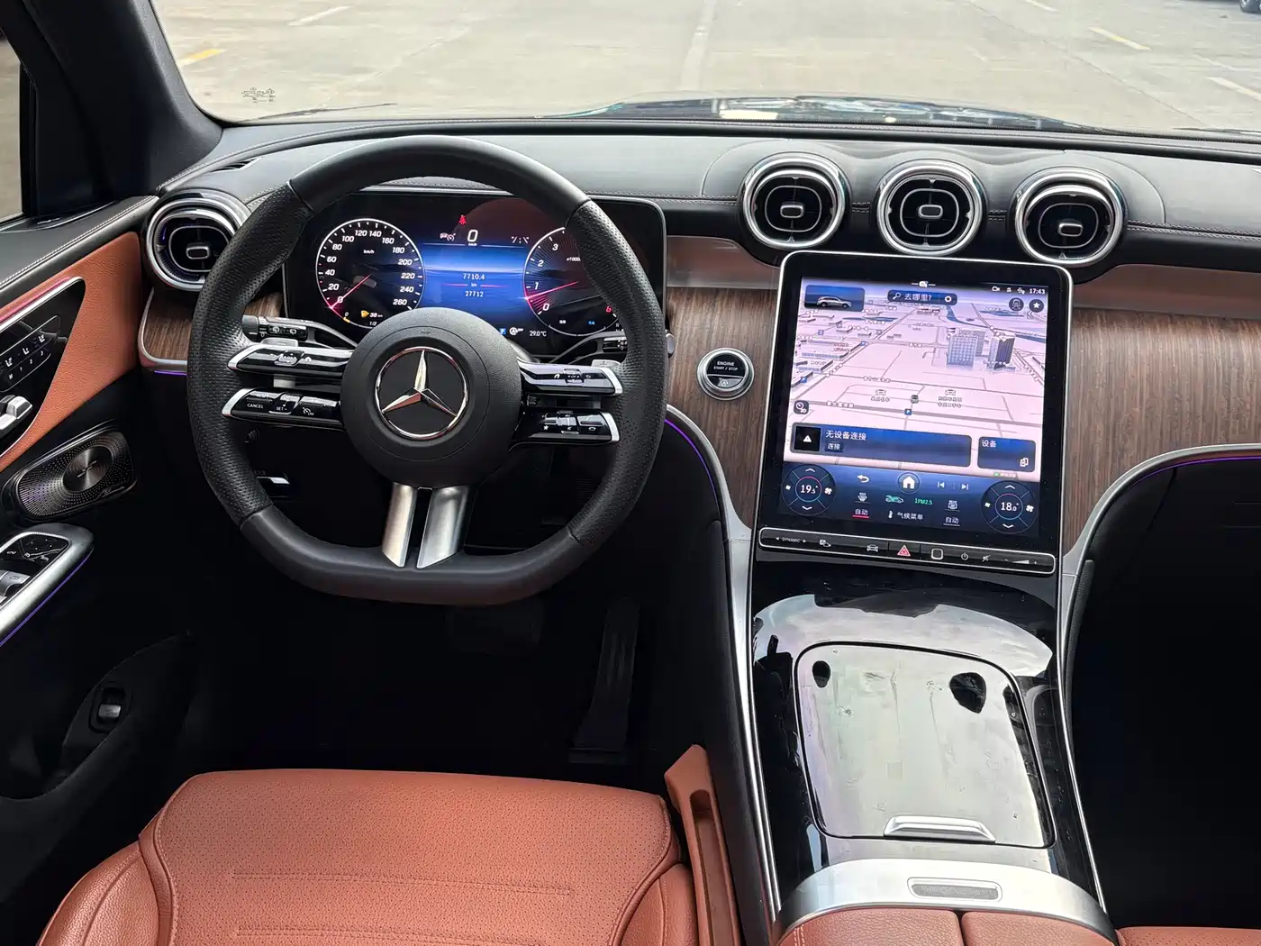 Mercedes-Benz GLC 2024 GLC 300 L 4MATIC Dynamic 5-seater фото 8