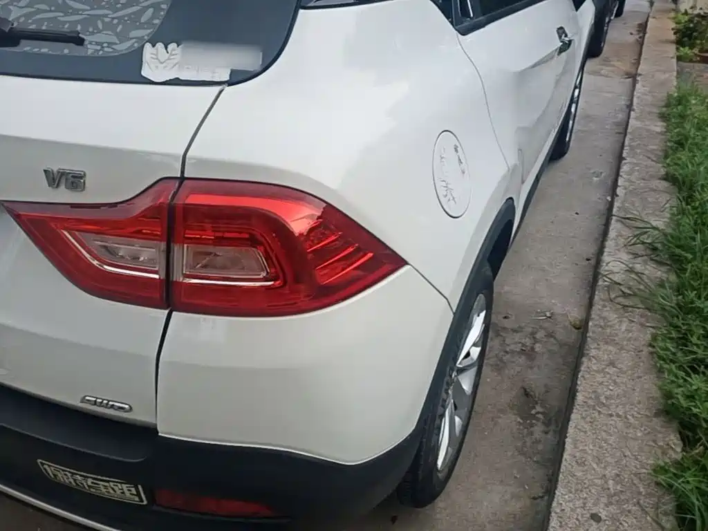 Zhonghua V3 2020 2017 1.5L Manual Comfort