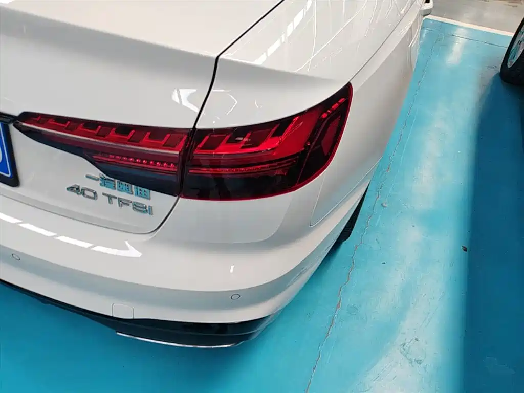 Audi A4L 2022 40 TFSI Luxury Dynamic фото 8