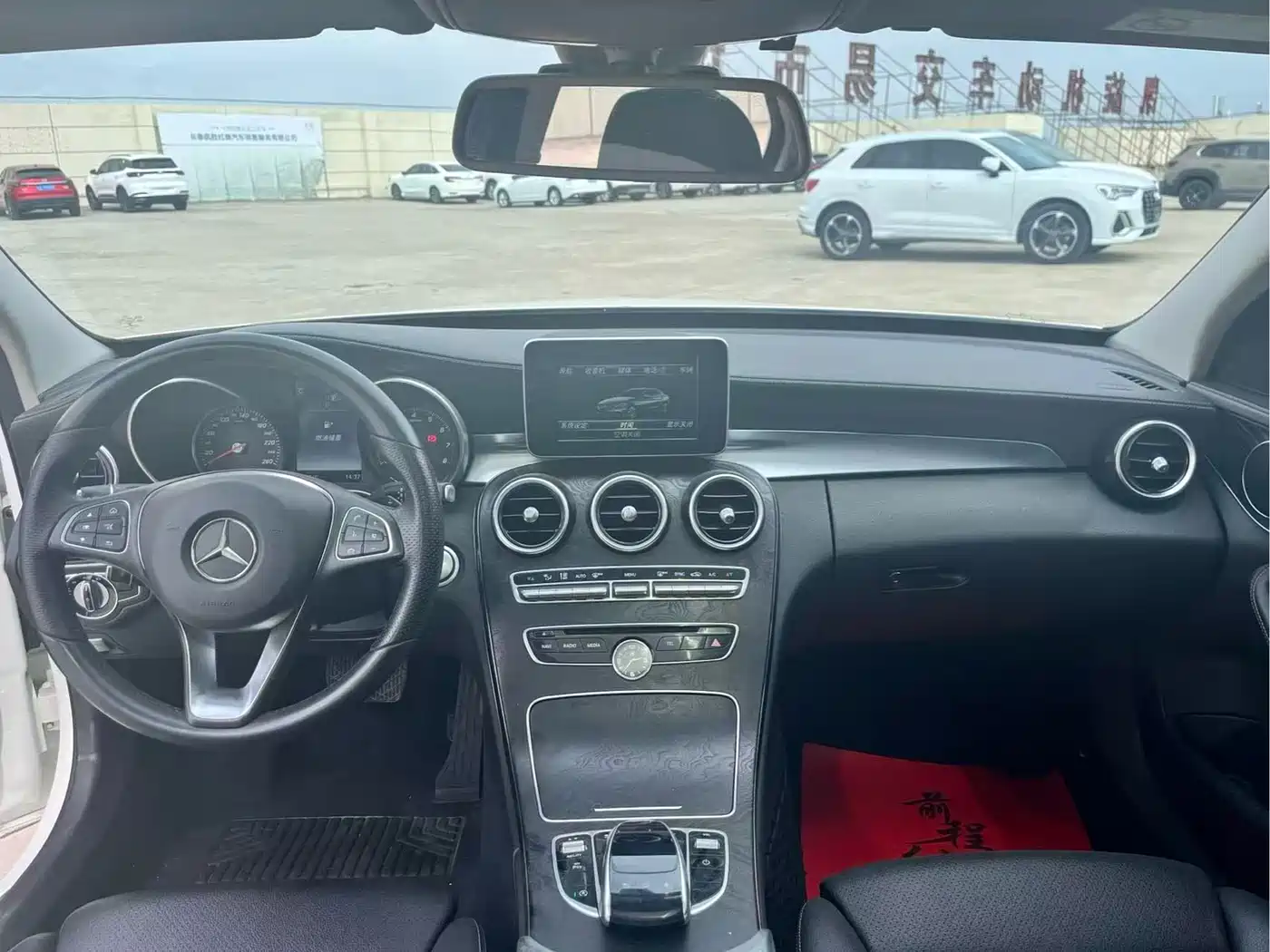 Mercedes-Benz C-Class 2015 Facelift C 200 L Sport фото 9