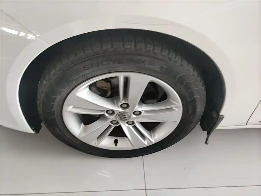 Buick Regal 2019 20T Elite China VI фото 23