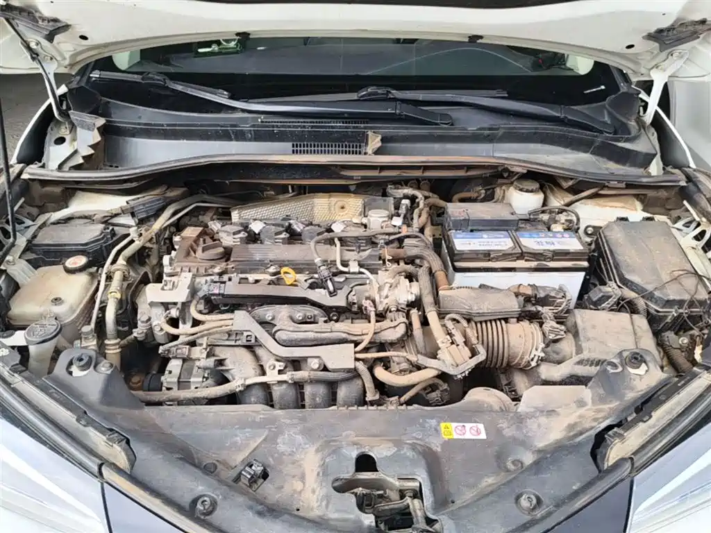 Toyota C-HR 2020 Model 2.0L Leading фото 20
