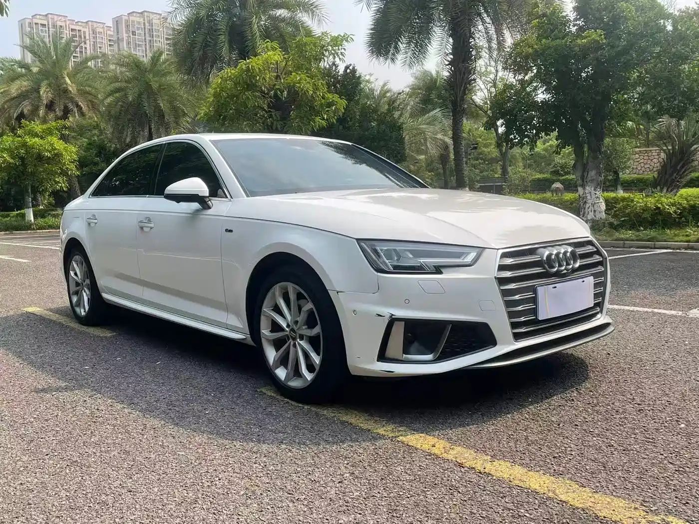 Audi A4L 2019 40 TFSI Fashion (China VI)