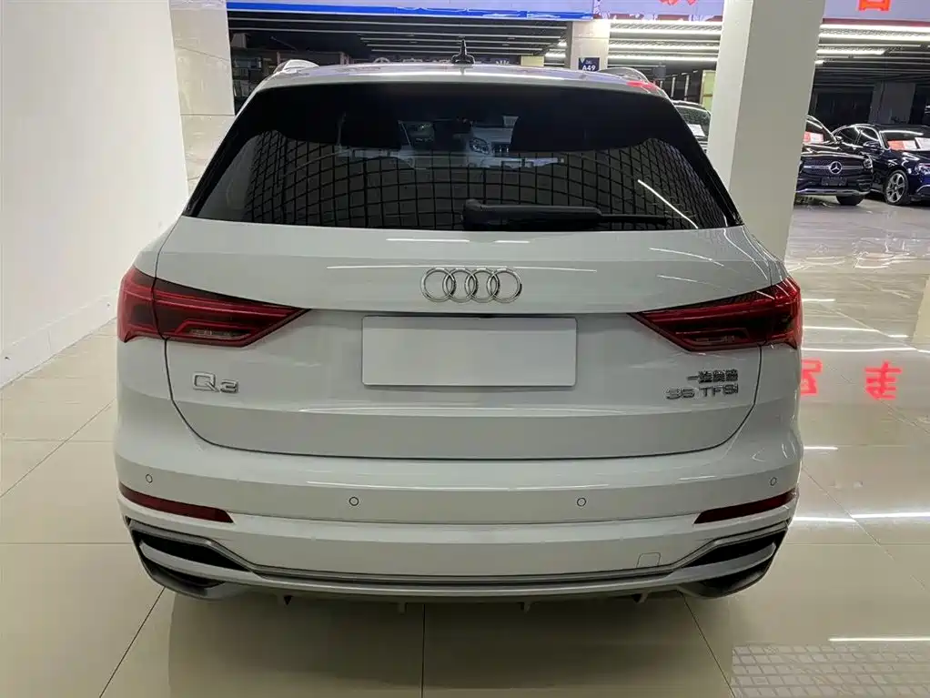 Audi Q3 2022 35 TFSI Fashion Dynamic фото 6