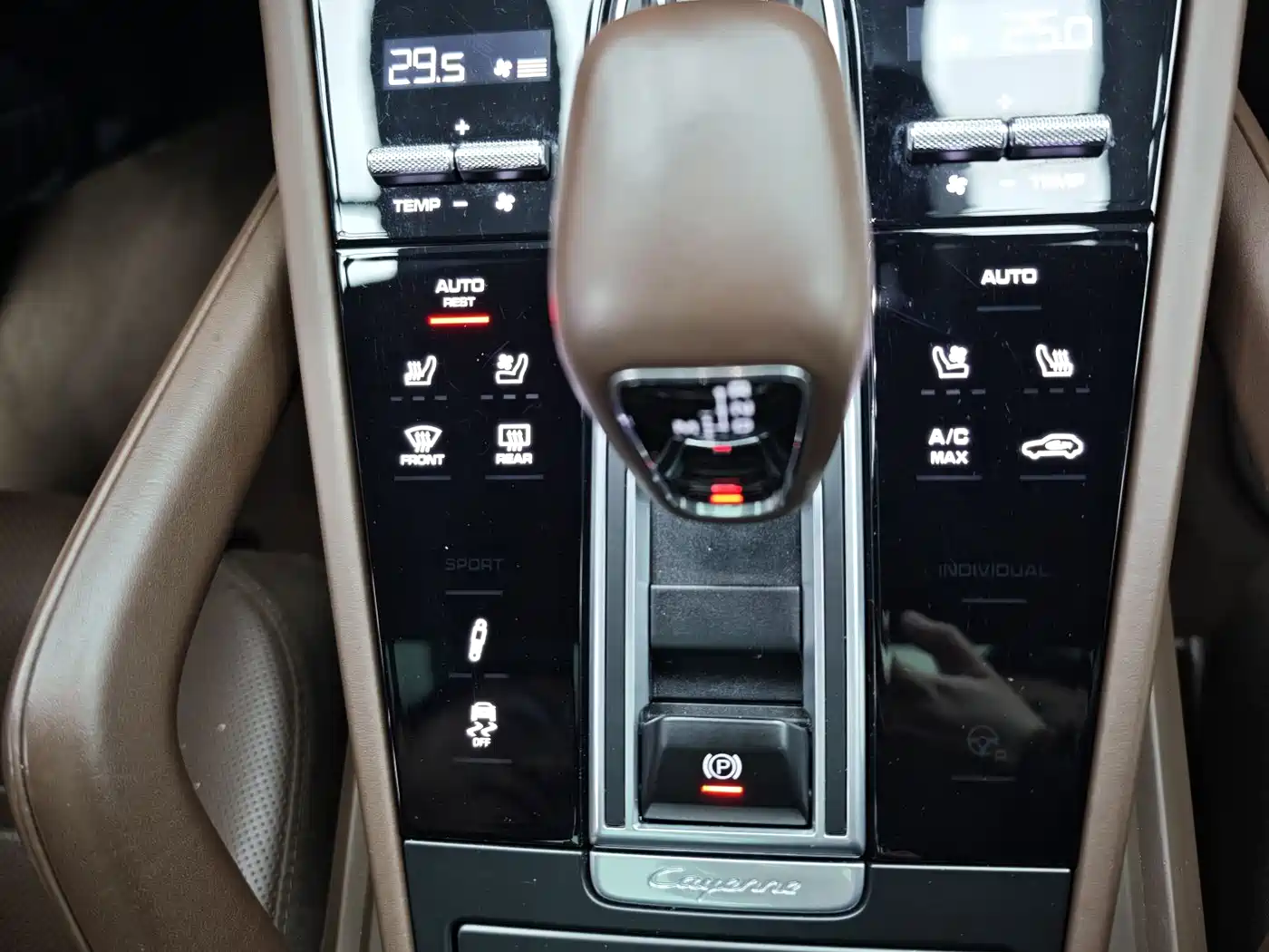 Porsche Cayenne 2022 Cayenne 3.0T Platinum Edition фото 14
