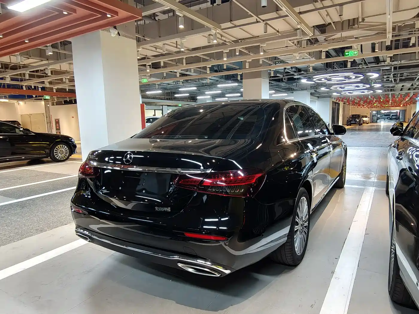 MERCEDES-BENZ E CLASS