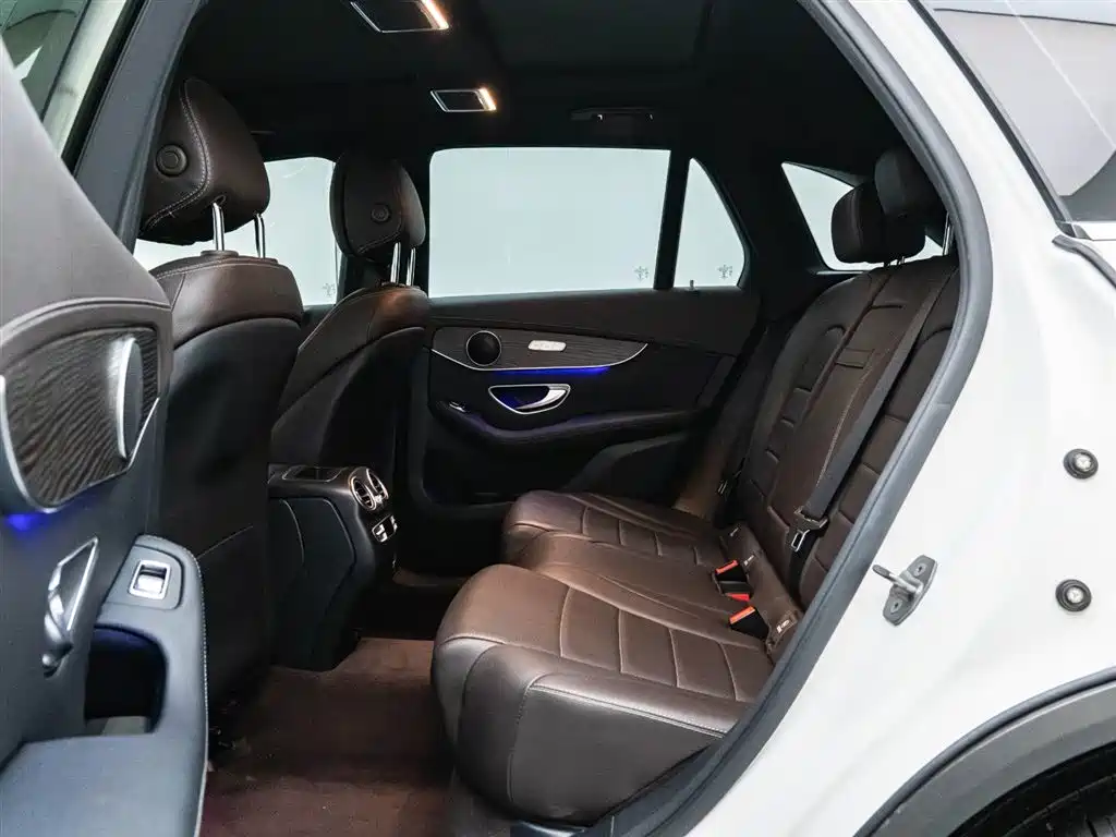 Mercedes-Benz GLC 2022 Facelift GLC 300 L 4MATIC Dynamic Collector's Edition фото 11