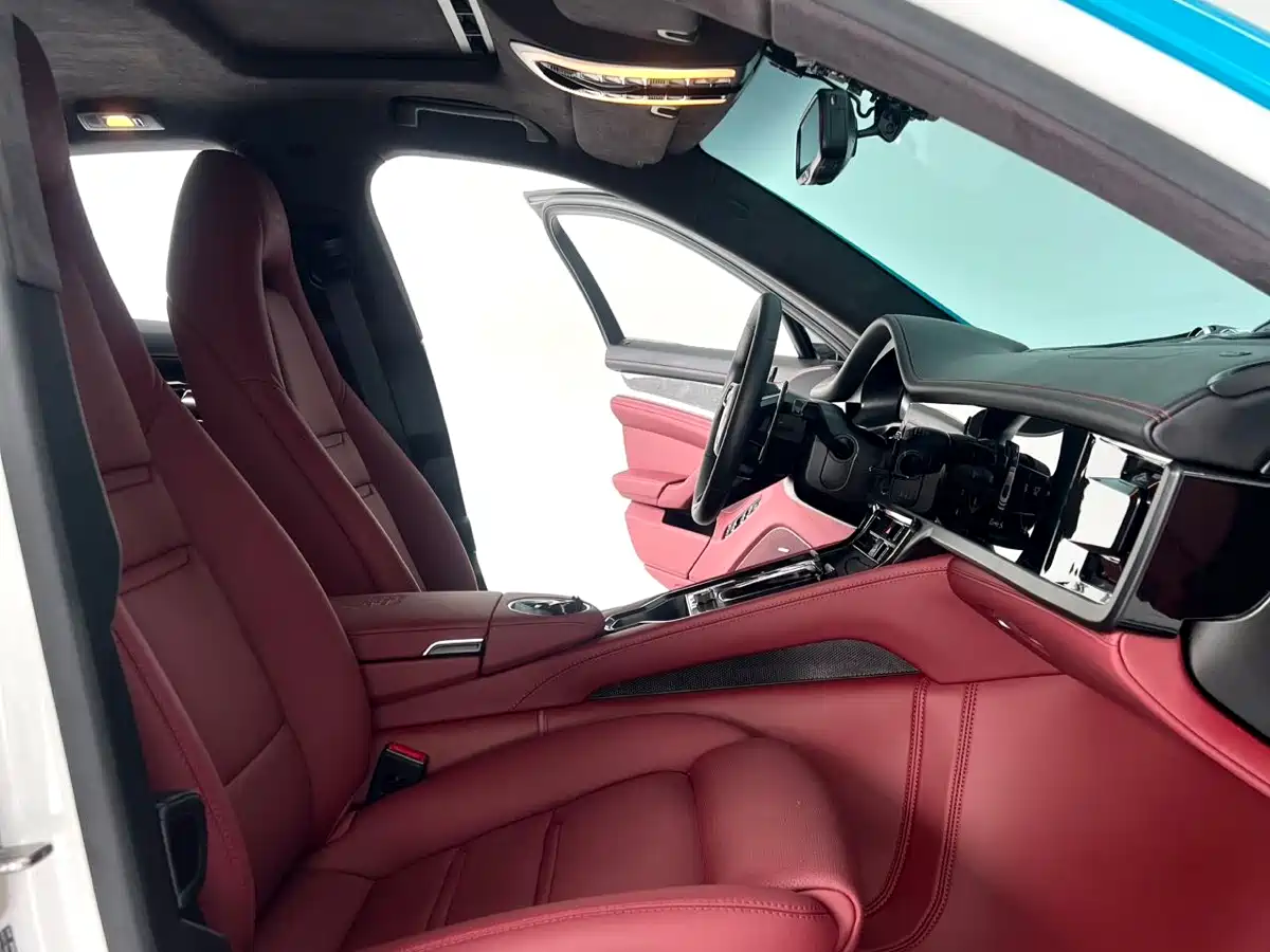 Porsche Panamera 2014 Panamera 4 3.0T фото 11
