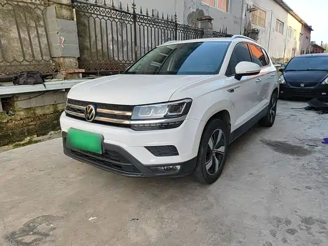 Volkswagen Tharu 2021