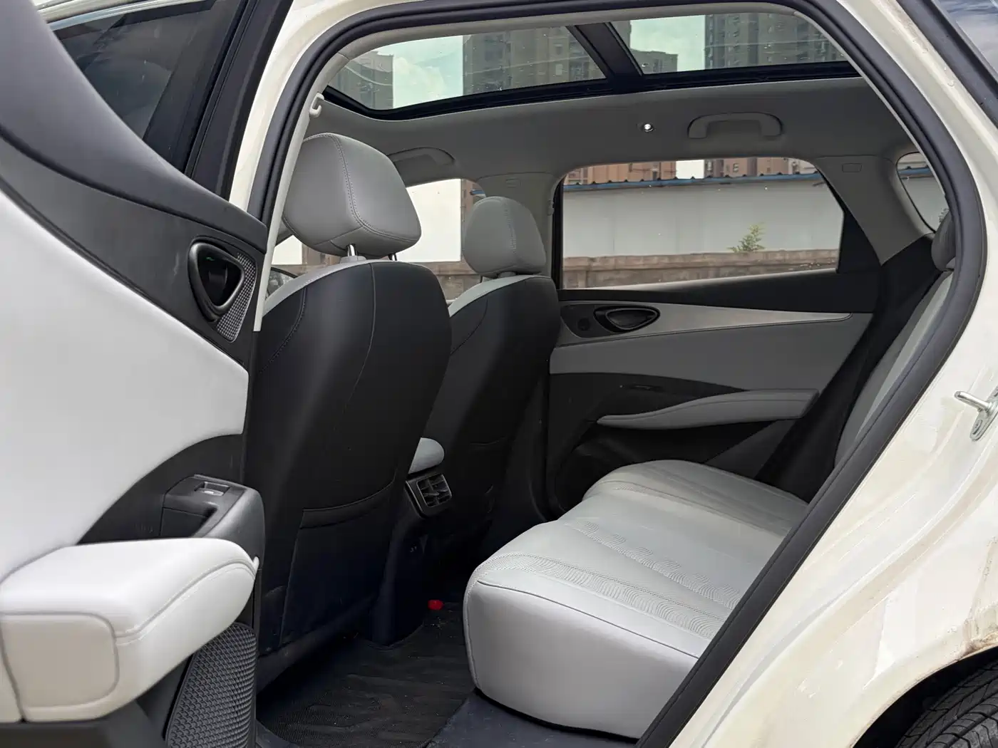 Фото 10 - BYD Seal 06 DM-i Touring
