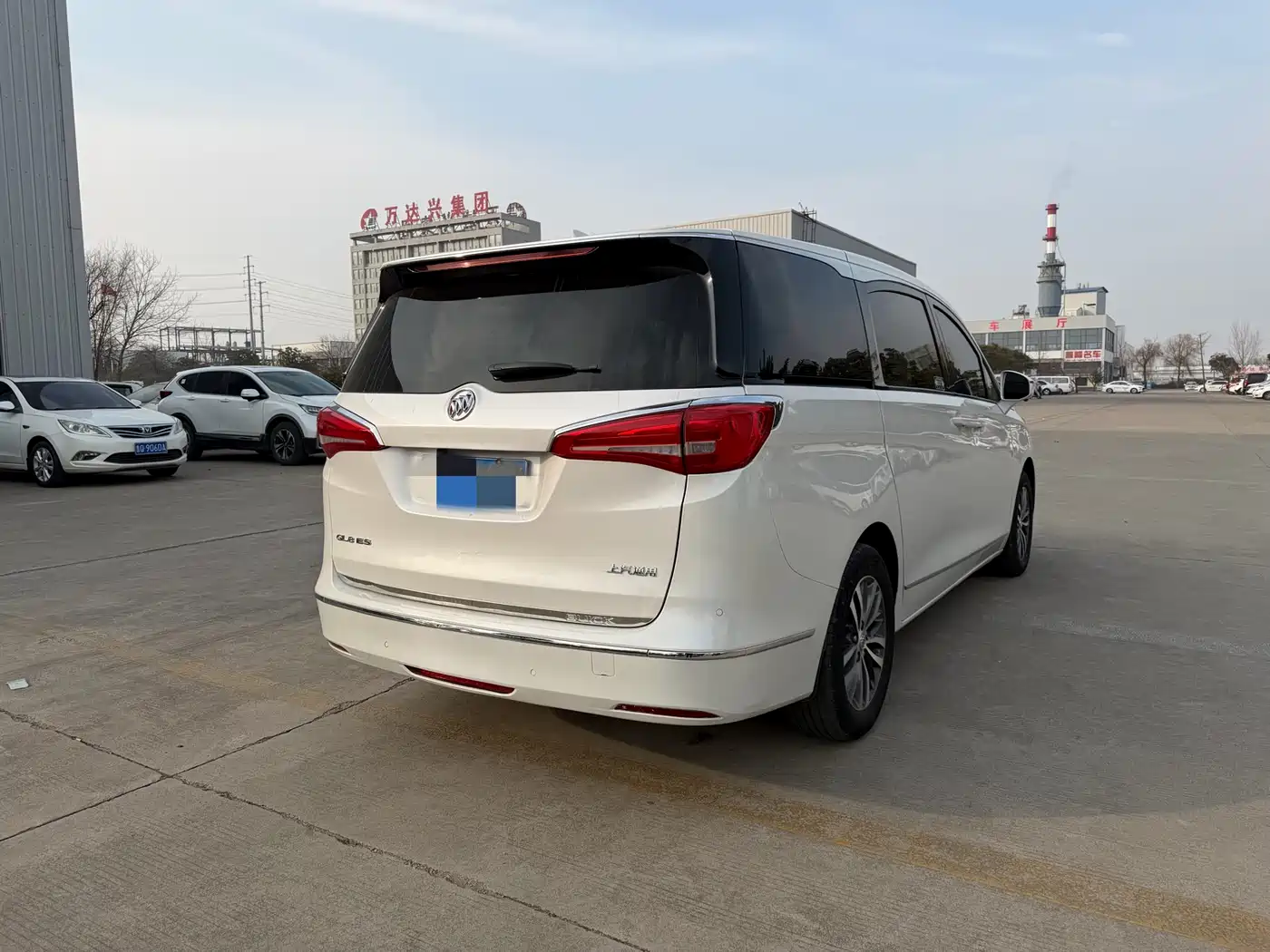 Buick GL8 2017 ES 28T Premium China V фото 4