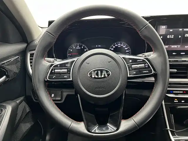 KIA KX3 PROUD RUN
