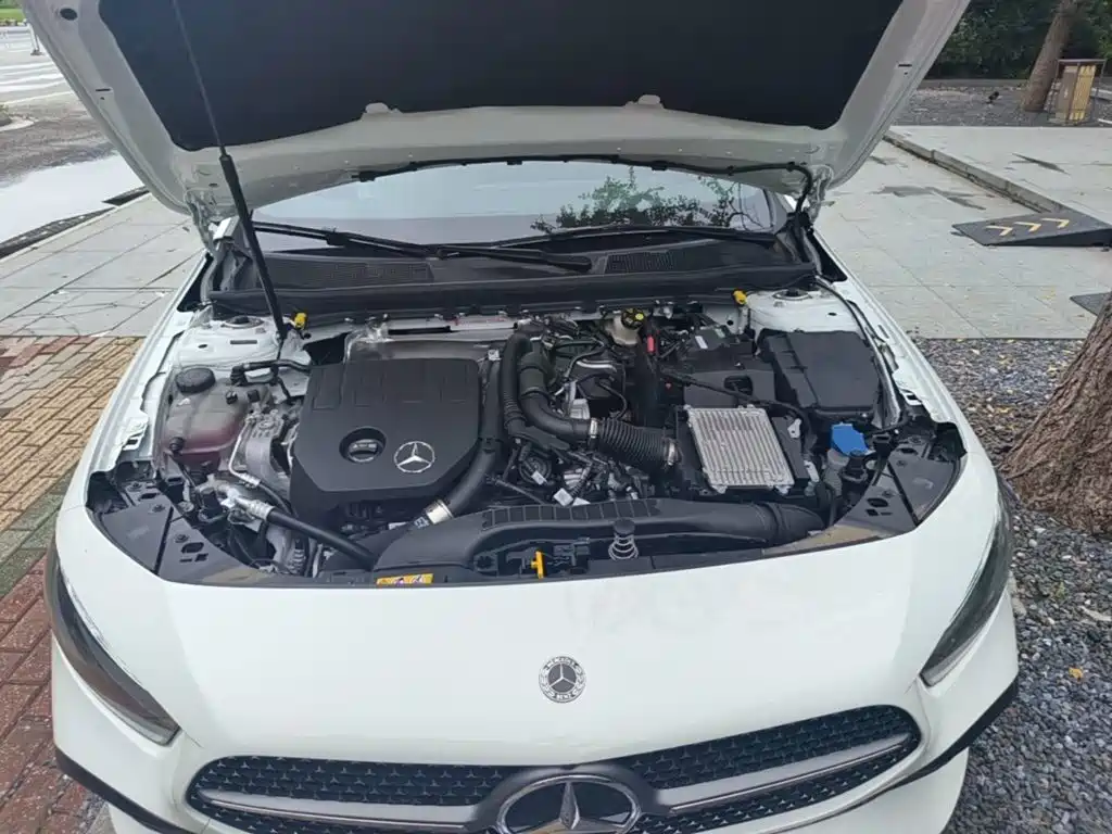 Mercedes-Benz A-Class 2026 2025 A 200 L Fashion Edition