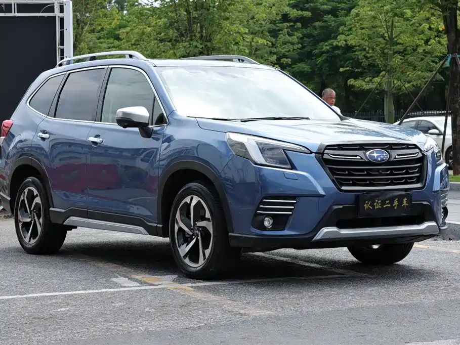 Subaru Forester 2024 2.5i AWD Flagship EyeSight фото 3