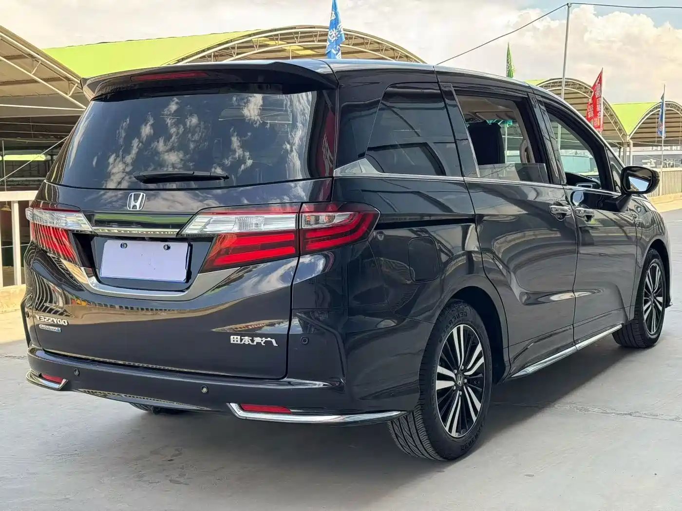 Photo 6 - Honda Odyssey