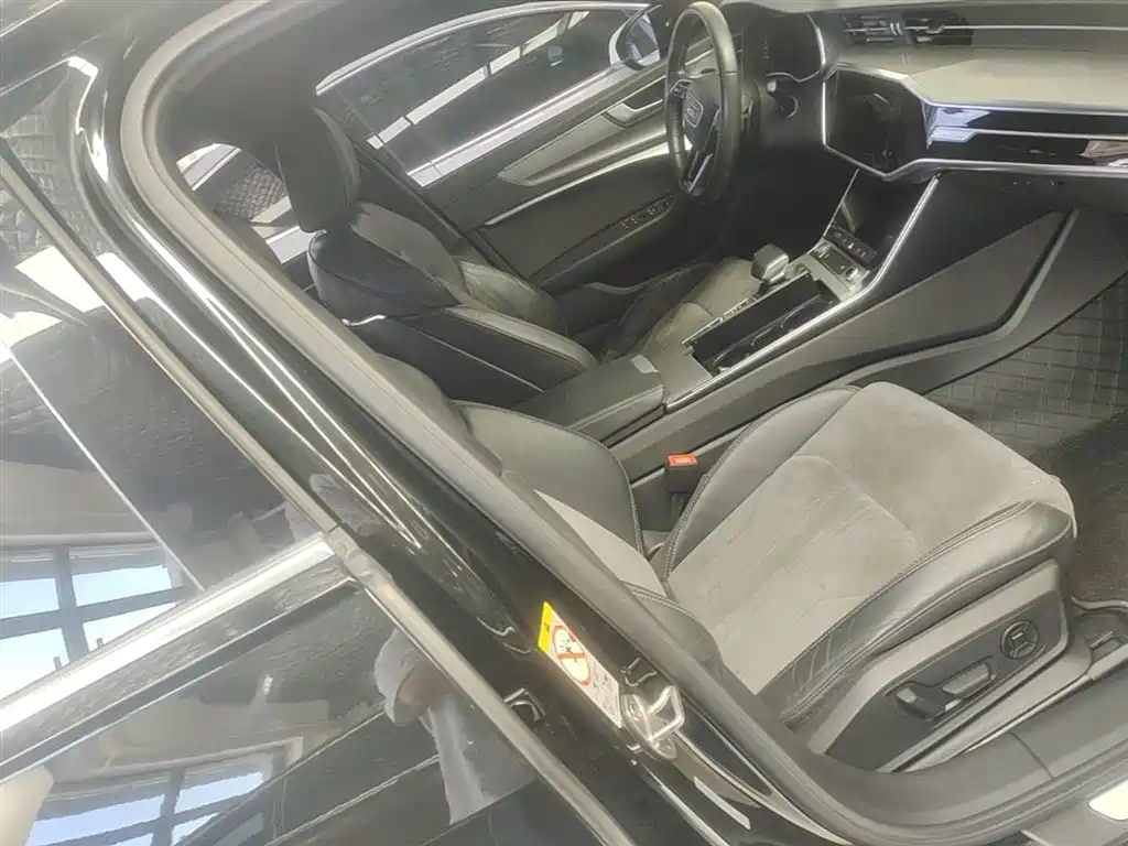 Audi A6L 2020 45 TFSI Premium Dynamic фото 25
