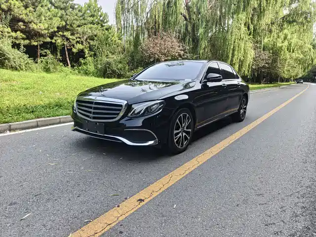 Mercedes-Benz E-Class 2019