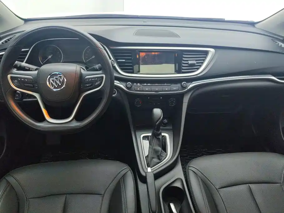 Фото 12 - Buick Excelle
