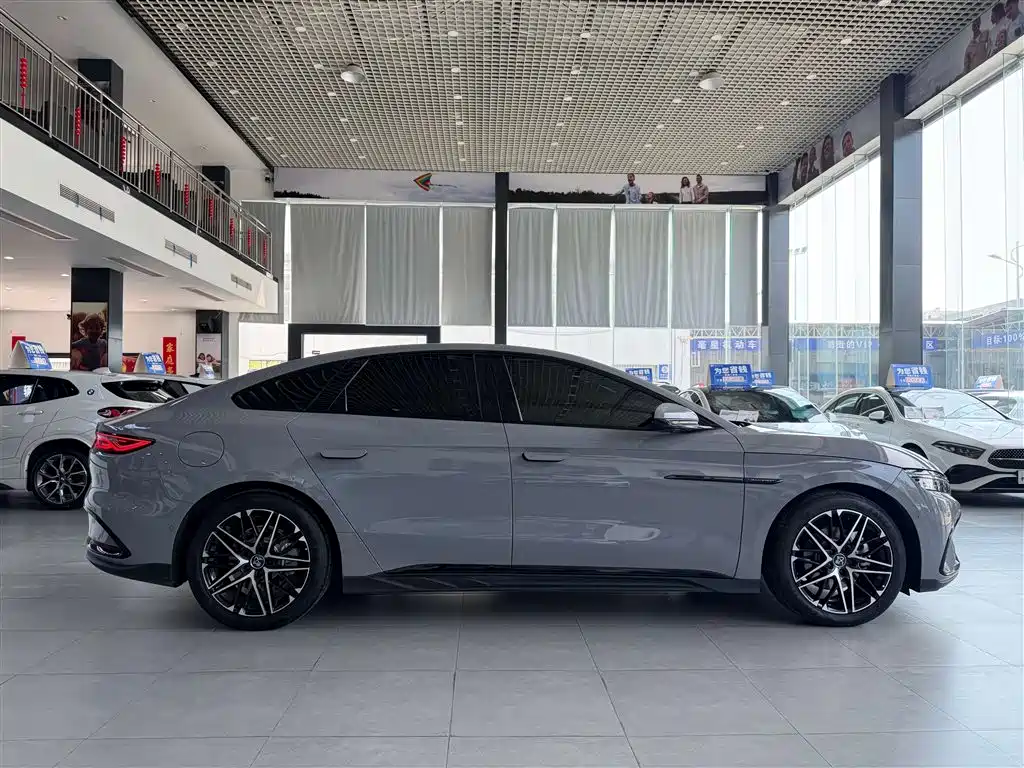 BYD Han 2025 Model EV 605KM Premium Version фото 32