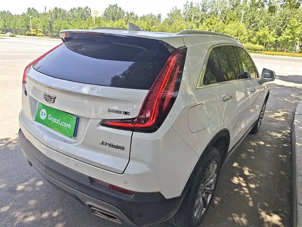 Cadillac XT4 2021 28T FWD Luxury Edition фото 7