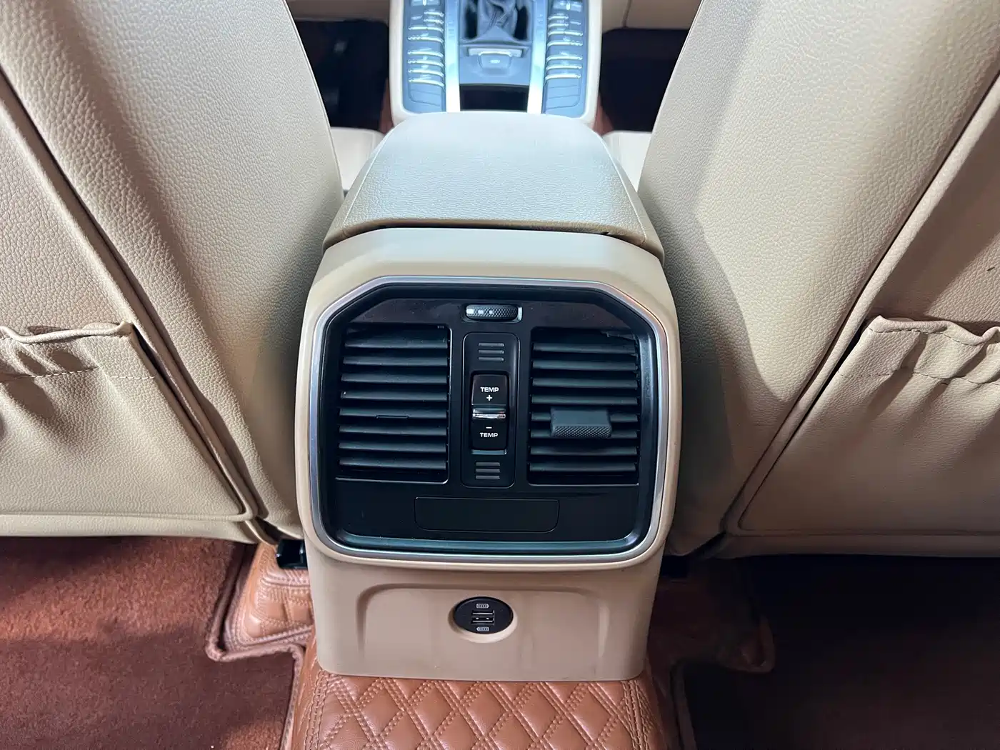 Porsche Macan 2018 Macan 2.0T фото 18