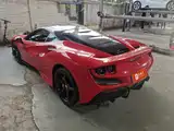Фото 4 - Ferrari F8