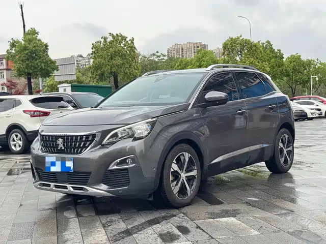 PEUGEOT 4008