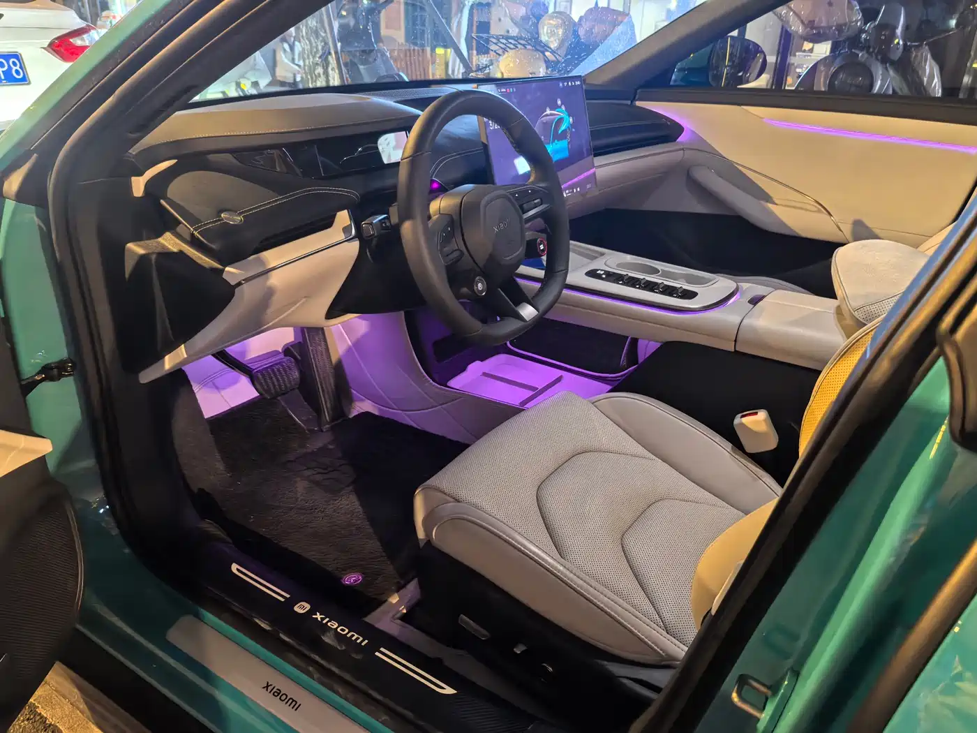 XIAOMI CAR XIAOMI SU7