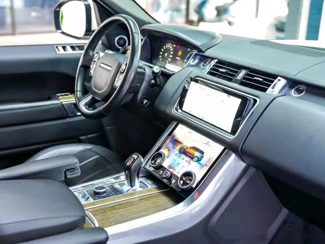 Land Rover Range Rover Sport PHEV 2018 Model P400e фото 5